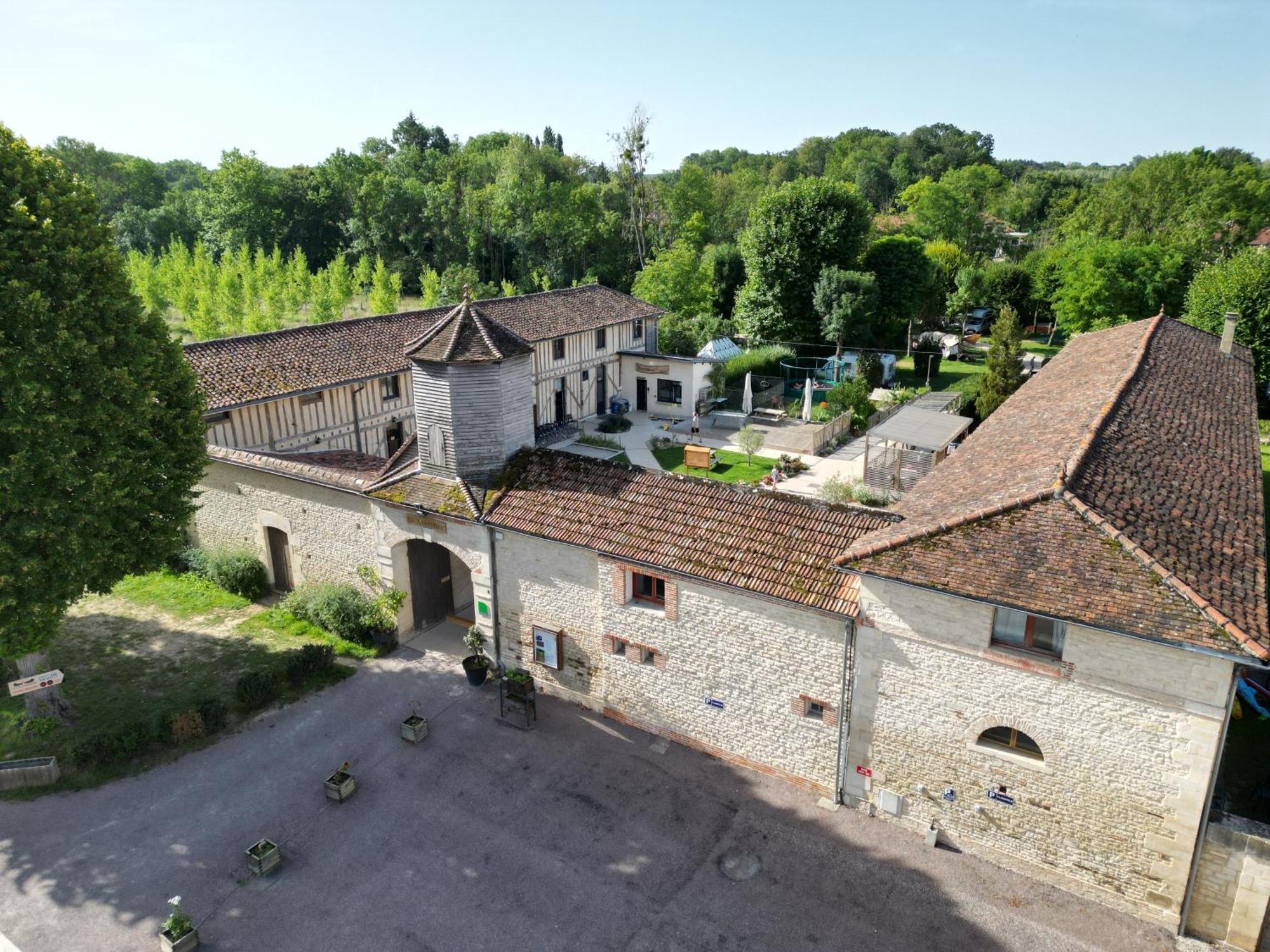 Domaine Le Colombier Bed and Breakfast Dienville Εξωτερικό φωτογραφία